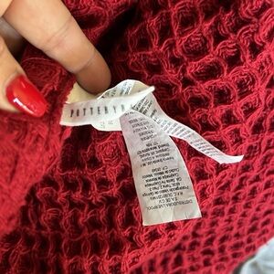 Pottery barn, waffle-knit blanket king red/maroon EUC